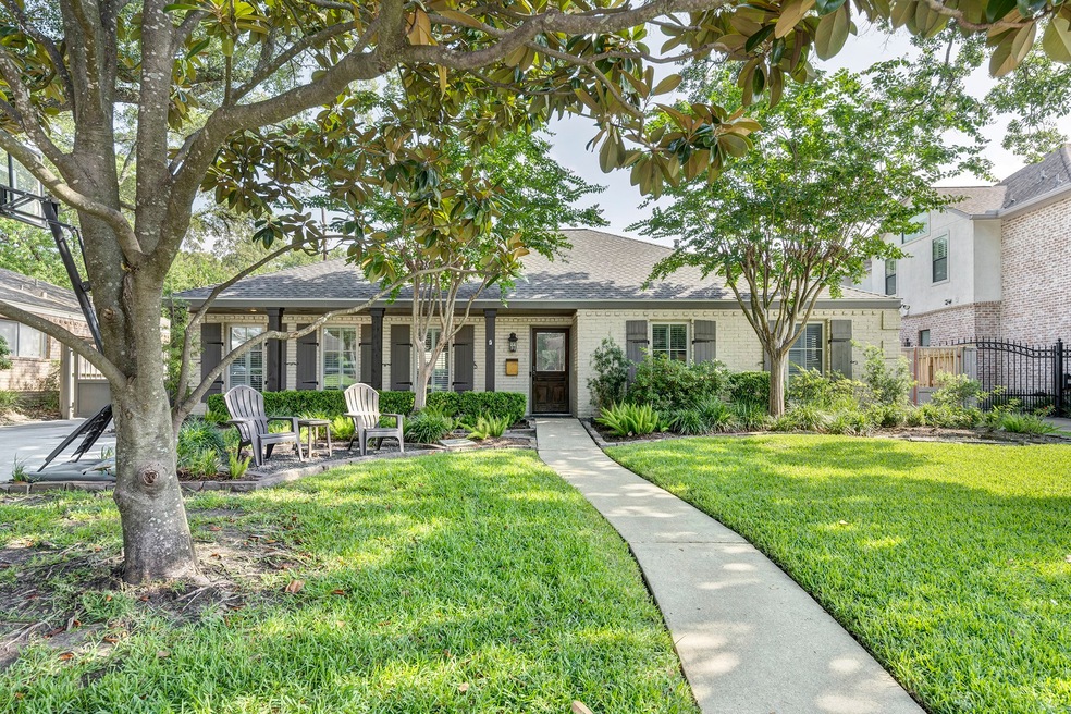 6158 Olympia Dr, Houston, TX 77057 - photo 1