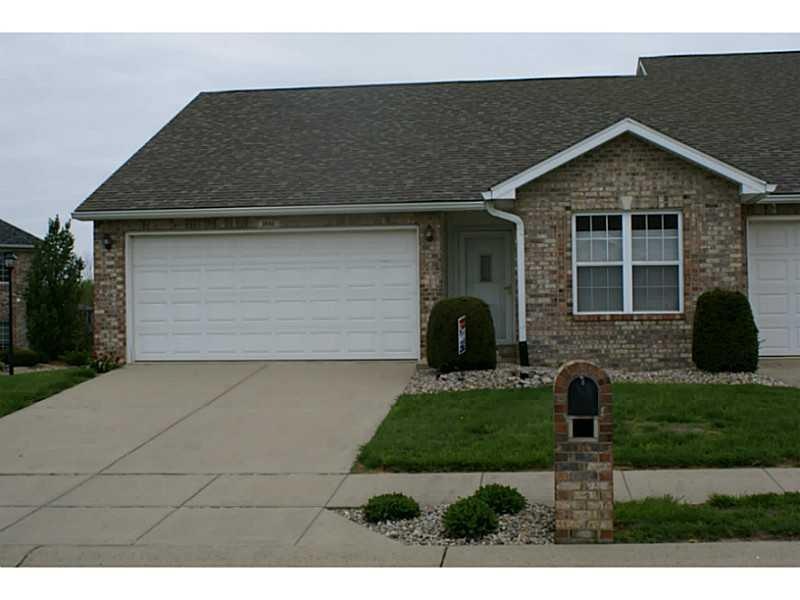 1040 E Crown Pointe Blvd, Greensburg, IN 47240 - photo 1