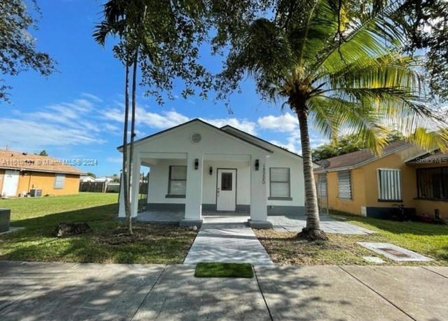 12220 SW 203rd St, Miami, FL 33177 - photo 1