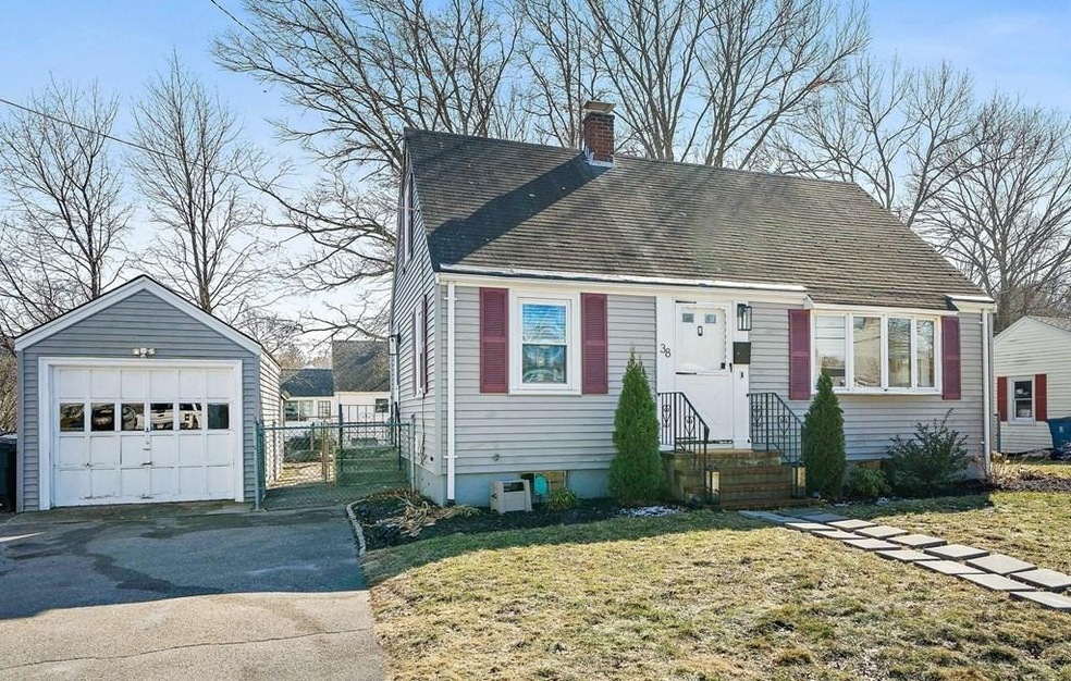 38 Vesey Rd, Randolph, MA 02368 - photo 1