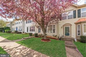 4945 Benecia Ln, Dumfries, VA 22025 - photo 1