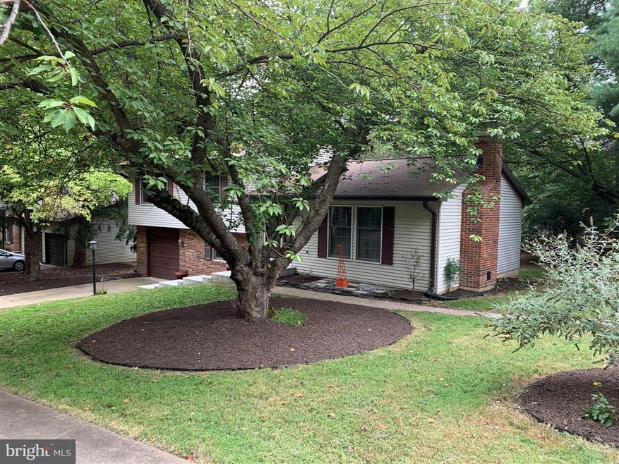 9256 Brush Run, Columbia, MD 21045 - photo 1