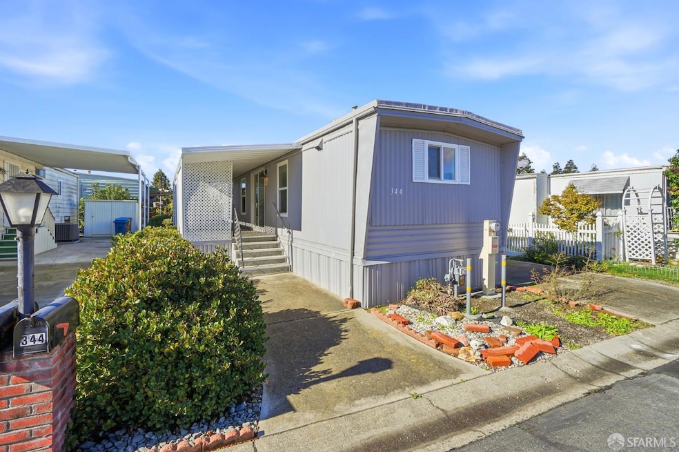 344 Via Valencia unit 130, Pacheco, CA 94553 - photo 1