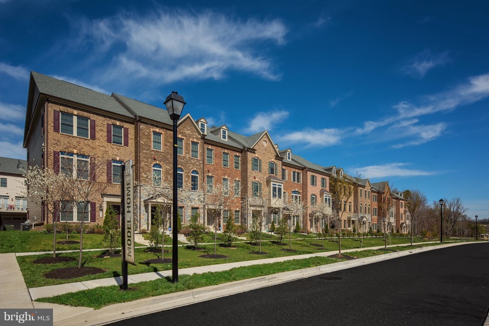 7833 Chanceford Dr, Hanover, MD 21076 - photo 1