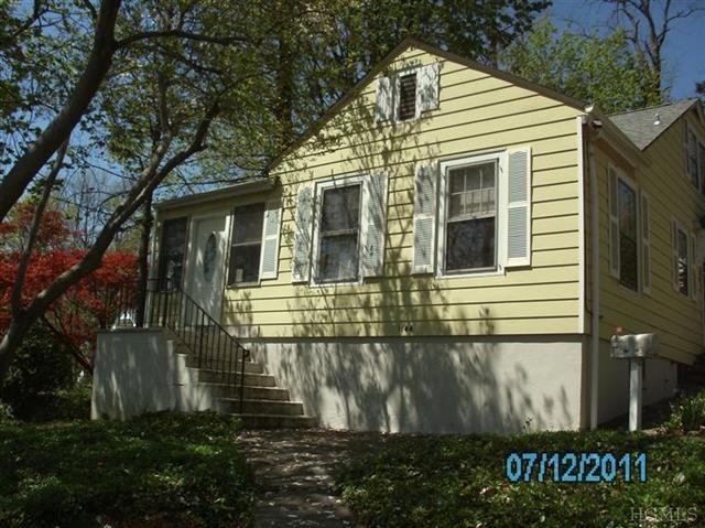 1144 Orchard St, Peekskill, NY 10566 - photo 1
