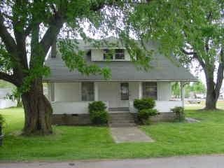 102 S State St, Goldsmith, IN 46045 - photo 1