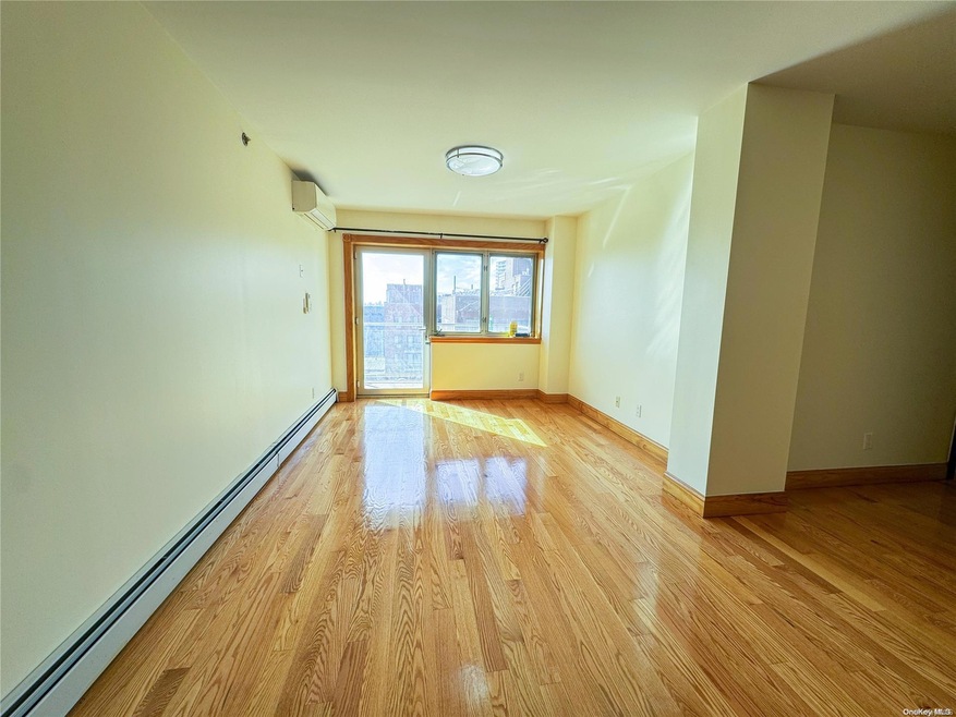 41-42 College Point Blvd unit 5D, Flushing, NY 11355 - photo 1