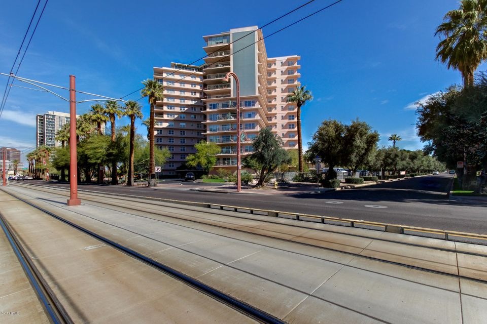 2201 North Central Unit 5C MLS Size (33)