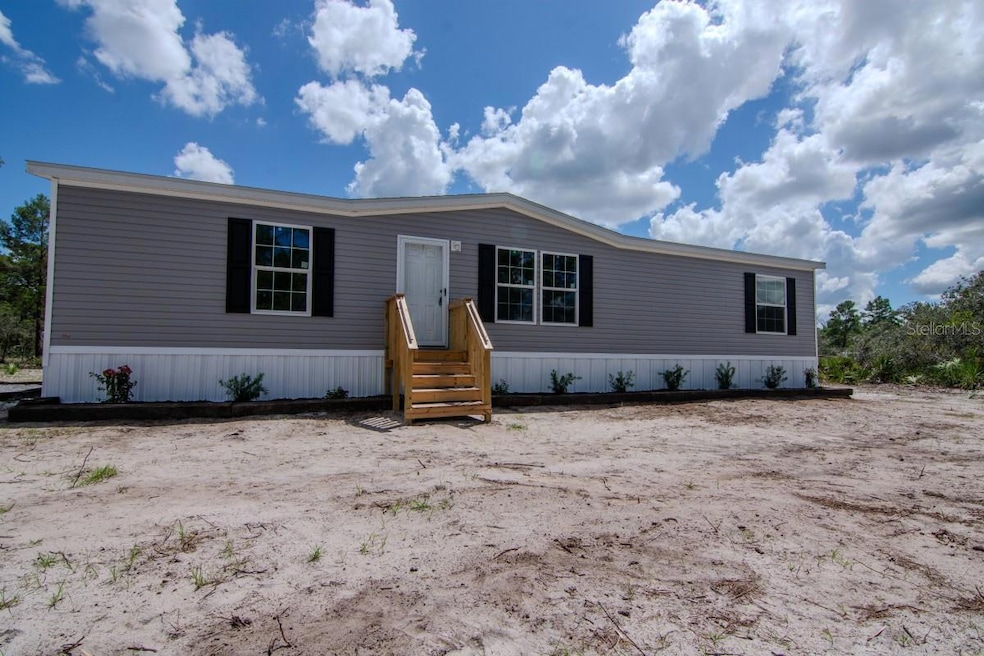 192 Freedom Dr, Frostproof, FL 33843 - photo 1