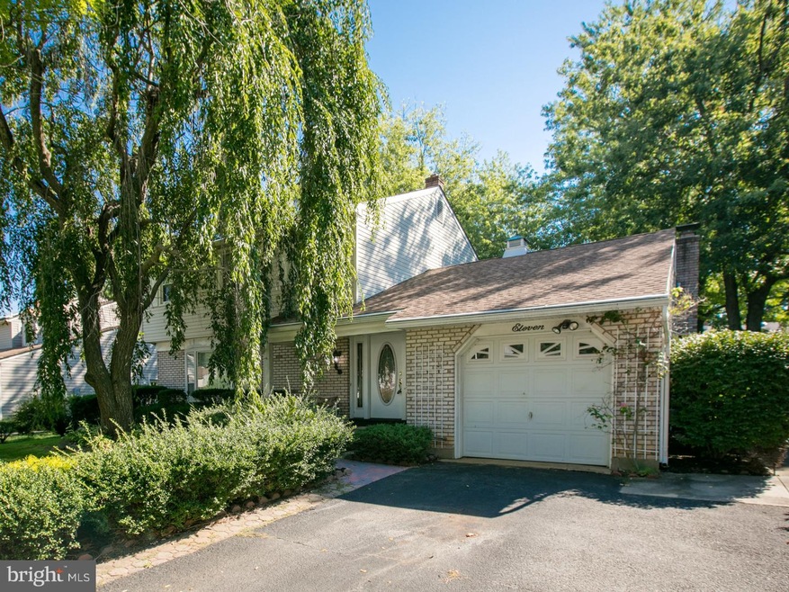 11 Strathmore Dr, Cherry Hill, NJ 08003 - photo 1