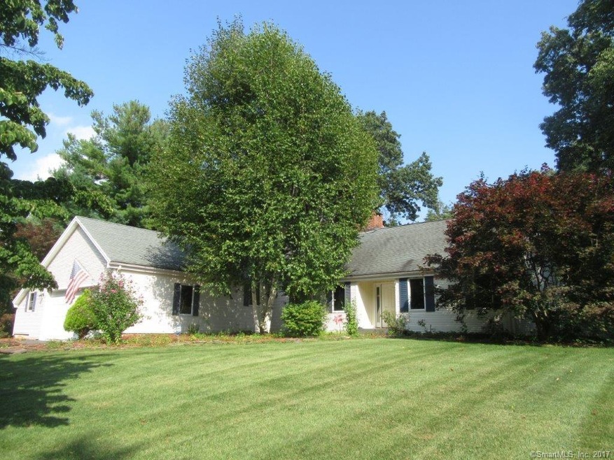 14 Deepwood Ln enjoys a prime location on a cul-de