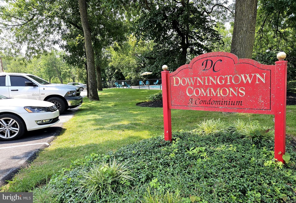 335 E Lancaster Ave unit D24, Downingtown, PA 19335 - photo 1