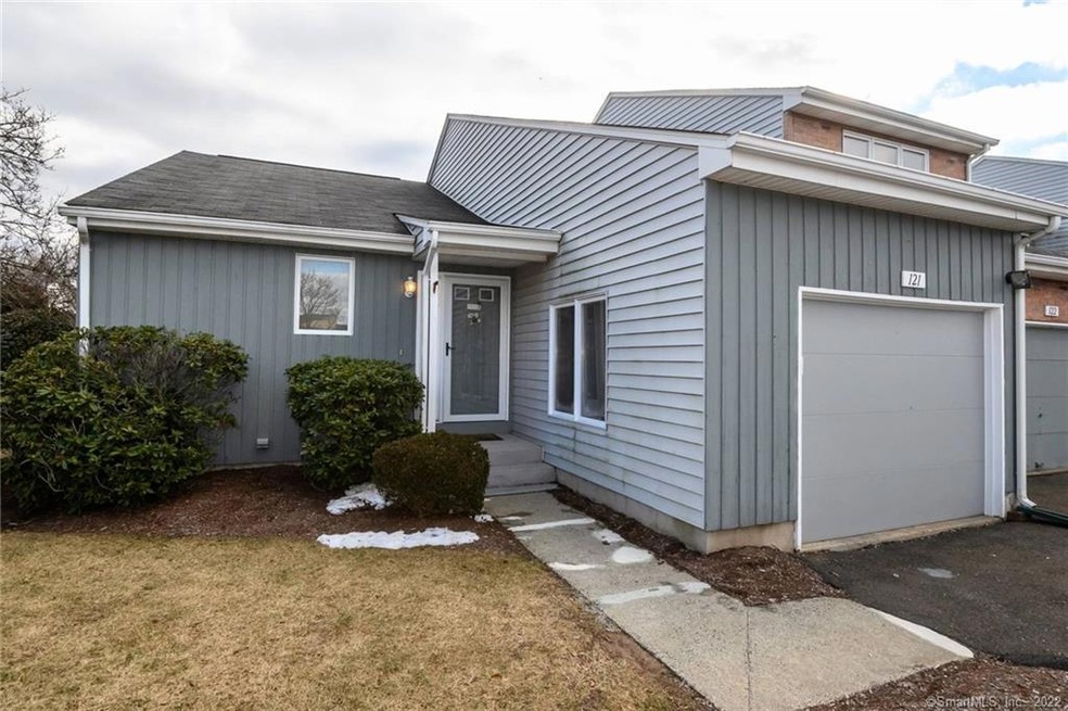 121 Ivy Ln, South Windsor, CT 06074 - photo 1