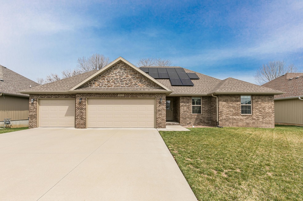 865 E Striper Dr, Nixa, MO 65714 - photo 1
