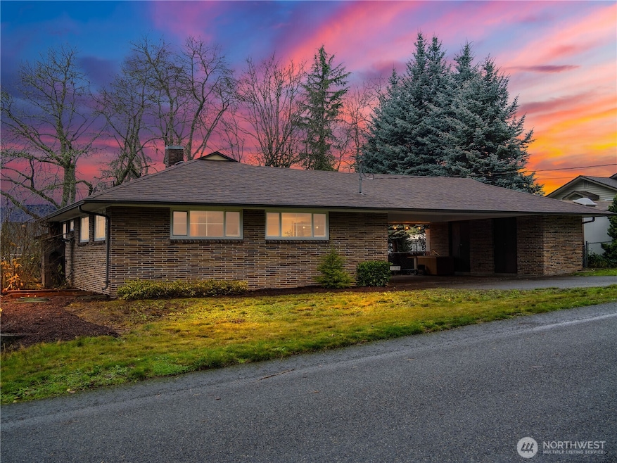 723 21st Ave SW, Puyallup, WA 98371 - photo 1