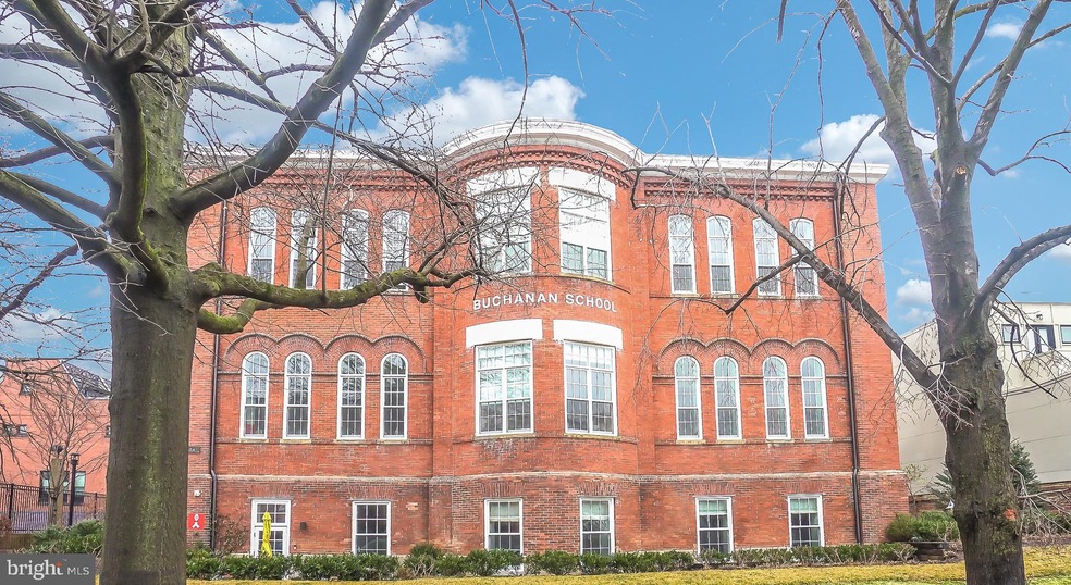 1324 E St SE unit 303, Washington, DC 20003 - photo 1