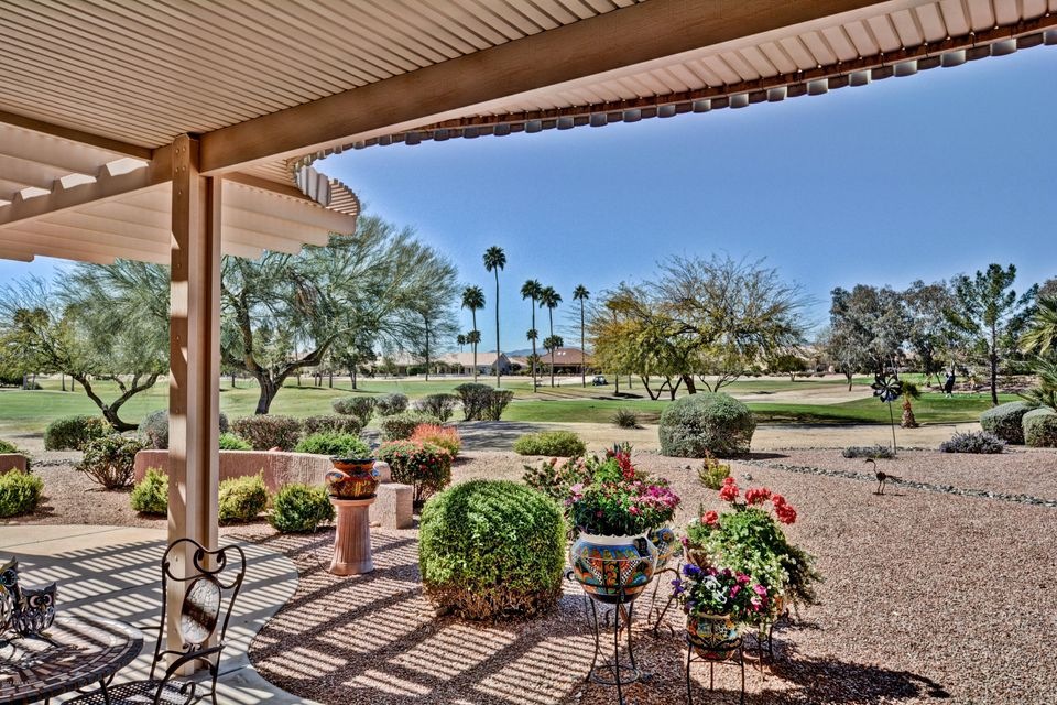 panoramic golf course view