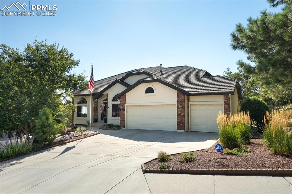 Striking curb appeal with stucco and stone coated 
