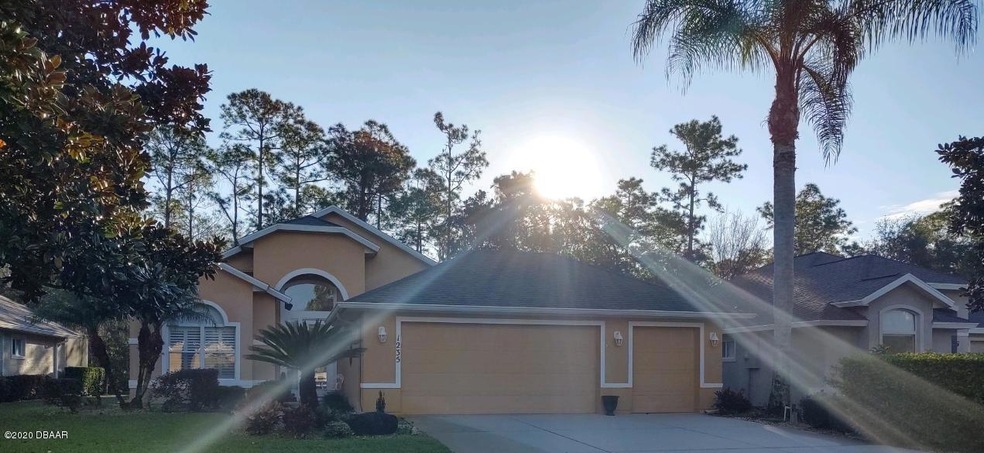 1235 Crown Pointe