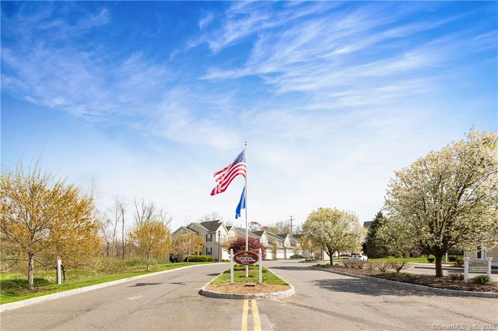 1308 Lexington Blvd unit 1308, Bethel, CT 06801 - photo 1