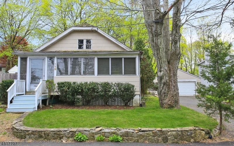 19 Bodnar St, Bernardsville, NJ 07924 - photo 1