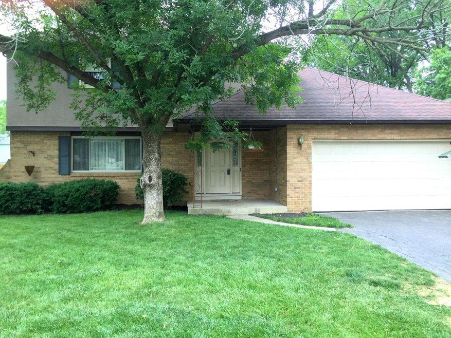 477 Cumberland Dr, Columbus, OH 43213 - photo 1