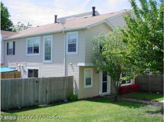 14011 Grumble Jones Ct, Centreville, VA 20121 - photo 1