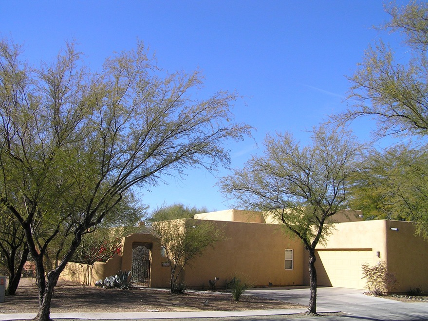 Thunder Sky exterior 003