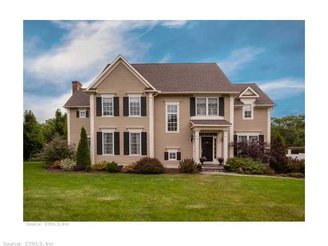 3 Anglers Bend, Unionville, CT 06085 - photo 1