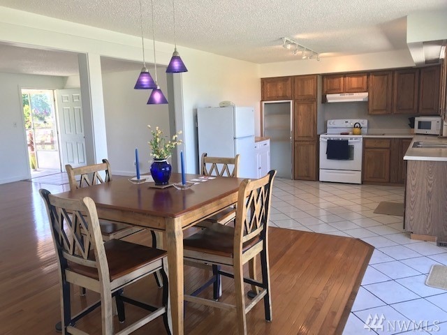 673 Spencer Rd, Toledo, WA 98591 - photo 1