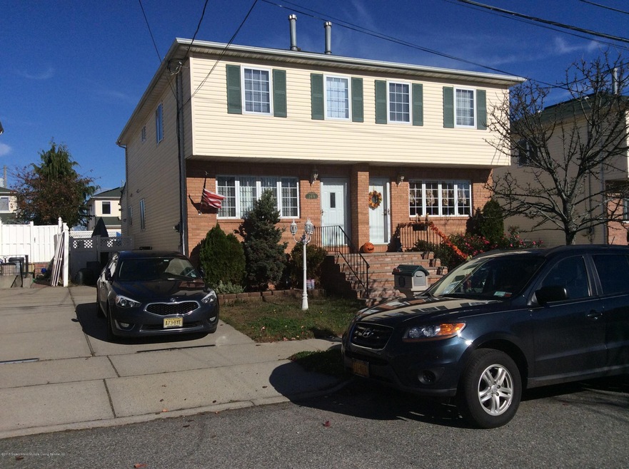 149 Alberta Ave, Staten Island, NY 10314 - photo 1