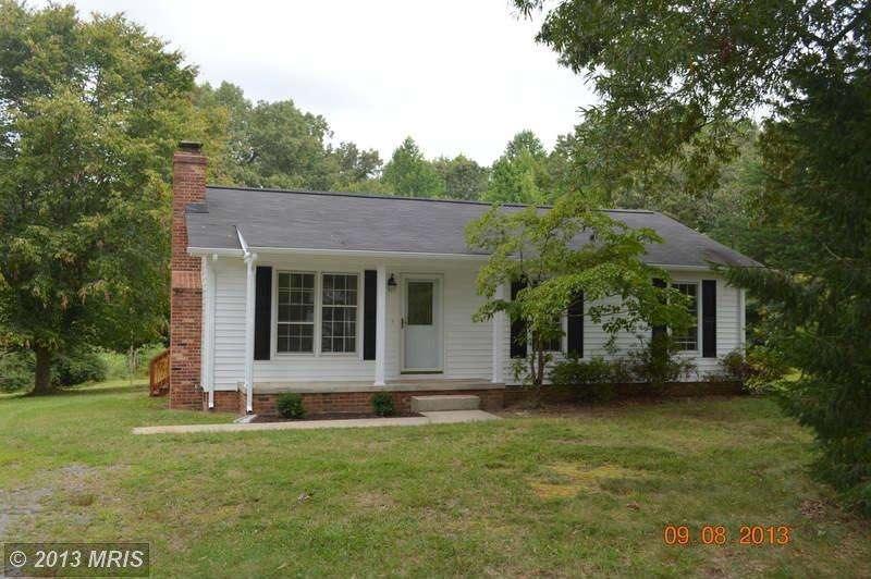 256 Walnut Woods Dr, Louisa, VA 23093 - photo 1