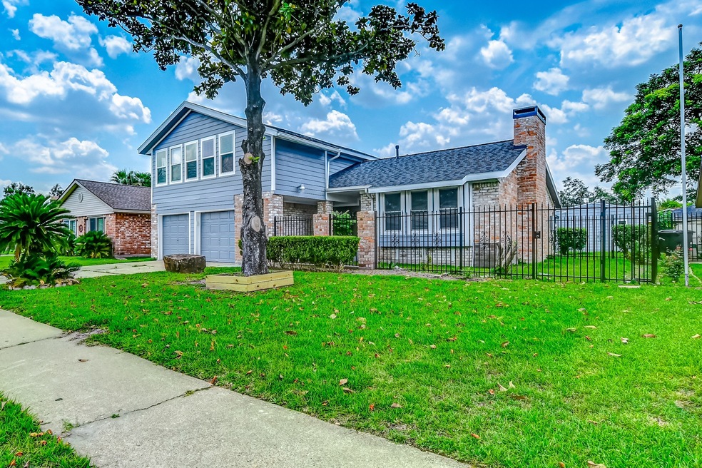 10503 Kirklane Dr, Houston, TX 77089 - photo 1