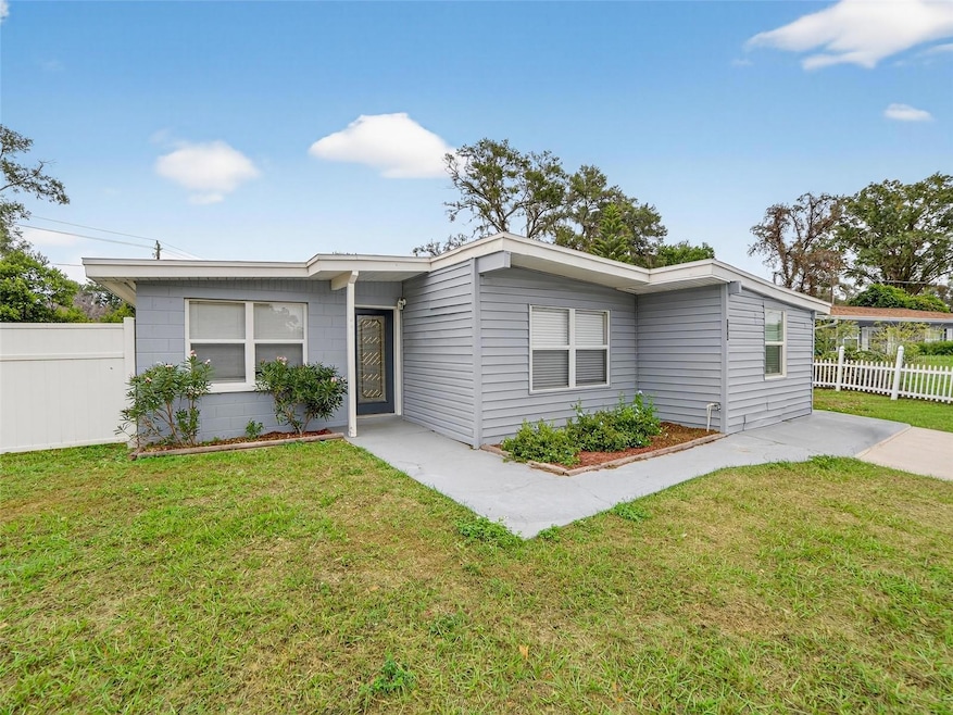 728 Westbrook Ave, Brandon, FL 33511 - photo 1