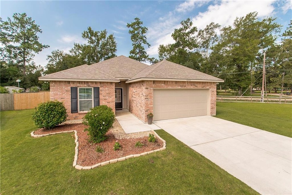 42471 Sun Perch Ln, Ponchatoula, LA 70454 - photo 1