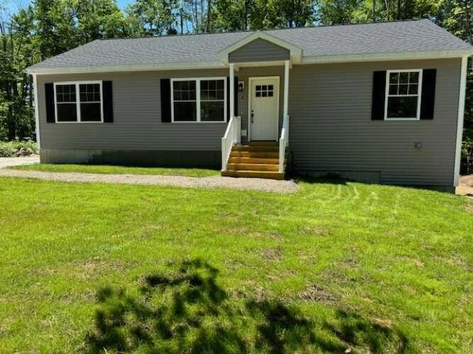 4 Long St, Limerick, ME 04048 - photo 1