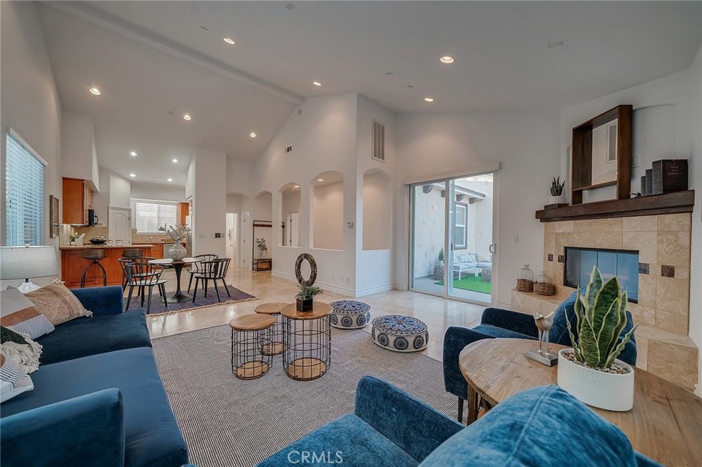 2210 Carnegie Ln unit C, Redondo Beach, CA 90278 - photo 1