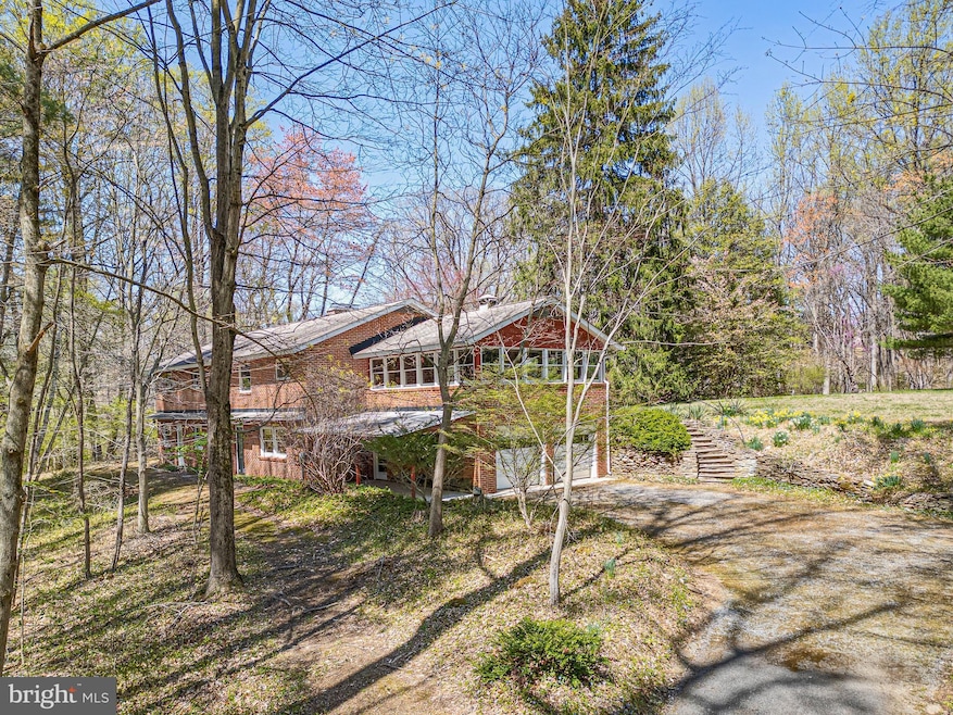 870 Old Public Rd, Hockessin, DE 19707 - photo 1