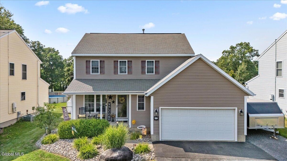 17 Red Oak Dr, Schenectady, NY 12302 - photo 1