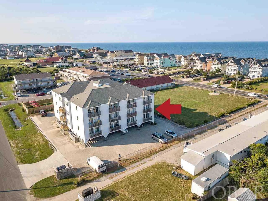 804 S Memorial Blvd unit 2-D, Kill Devil Hills, NC 27948 - photo 1
