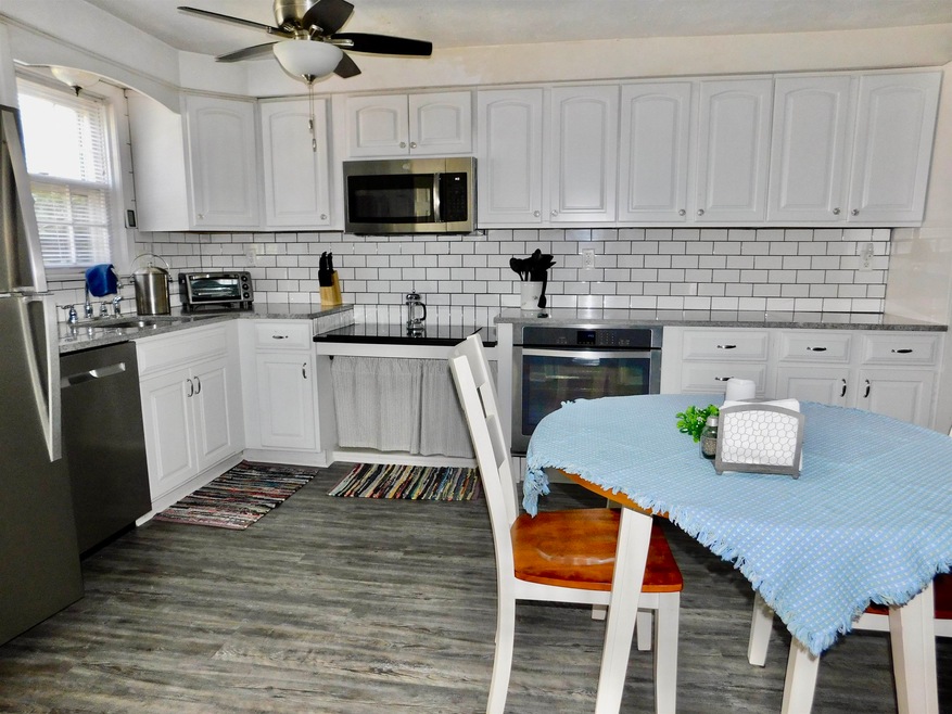 6 Aspen Ln, Merrimack, NH 03054 - photo 1