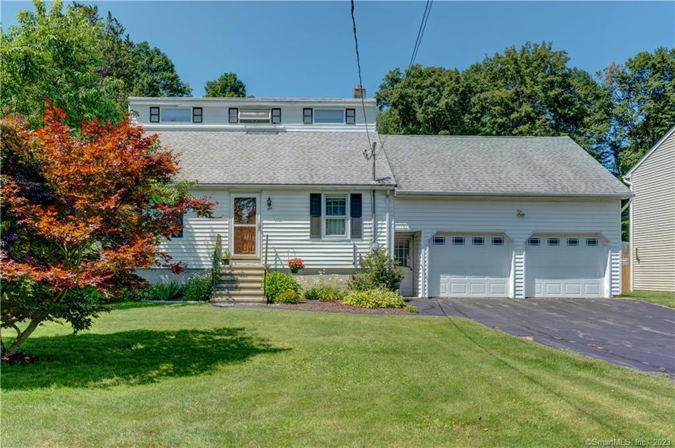 469 Chestnut Hill Ave, Waterbury, CT 06704 - photo 1