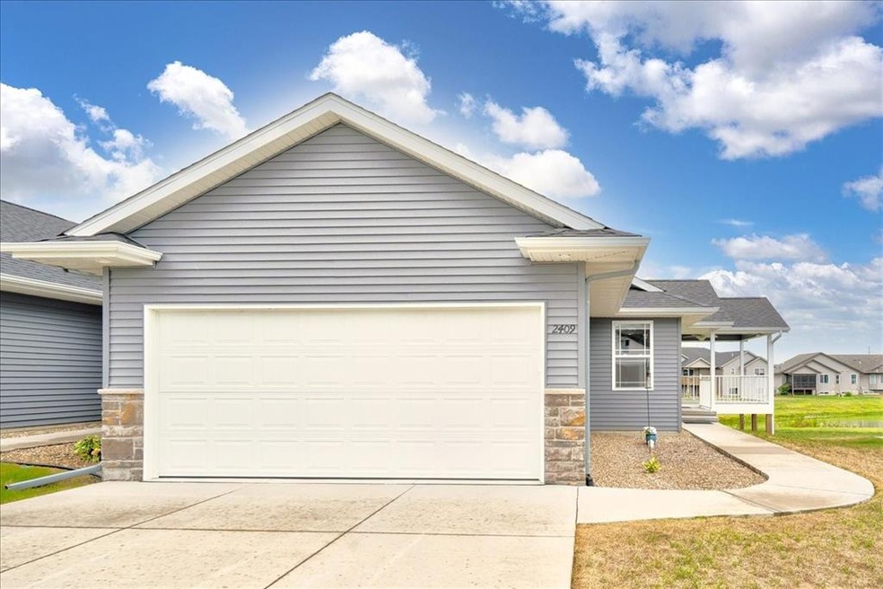 2409 Snapdragon Cir SW, Cedar Rapids, IA 52404 - photo 1