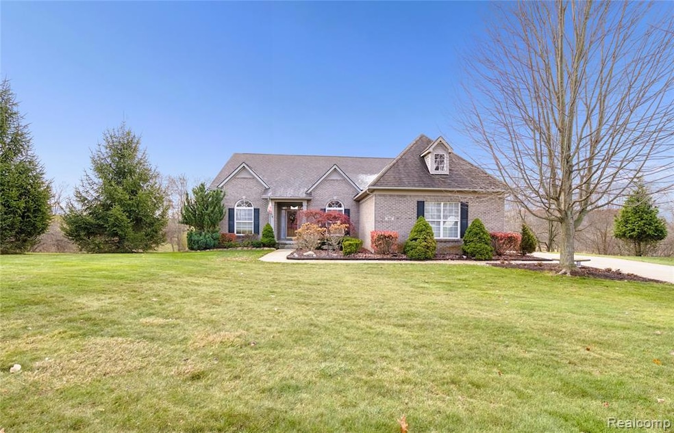 Welcome home to 7647 Tipperary Trail!