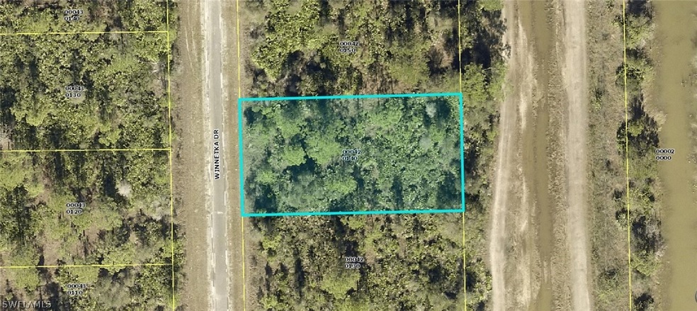 2128 Winnetka Dr, Lehigh Acres, FL 33972 - photo 1