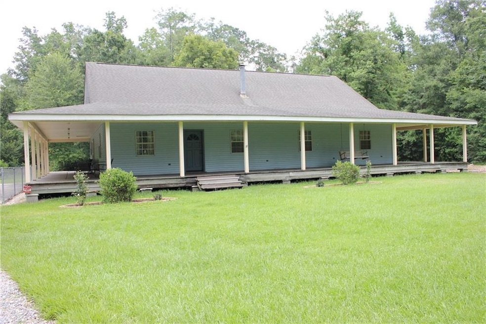 20203 Weinberger Rd, Ponchatoula, LA 70454 - photo 1