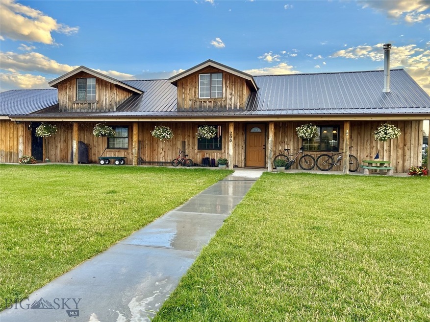 200 Boulder Ct, Big Timber, MT 59011 MLS 383676
