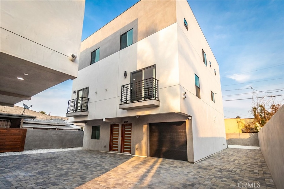 2154 West Blvd, Los Angeles, CA 90016 - photo 1