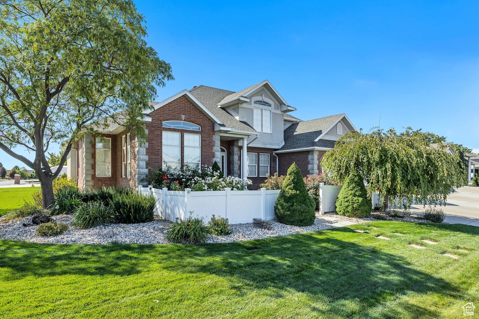 803 W 2800 S, Syracuse, UT 84075 - photo 1