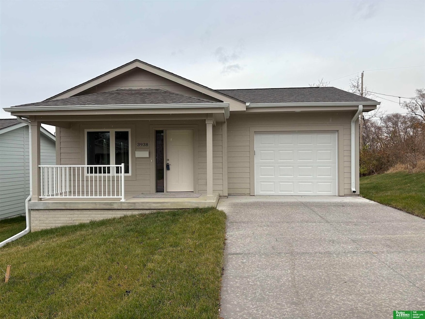 3938 Blondo St, Omaha, NE 68111 - photo 1